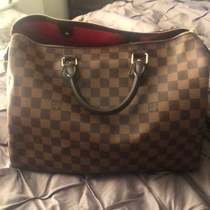 Speedy 35! Louis Bag like brand new. Only wore three times.